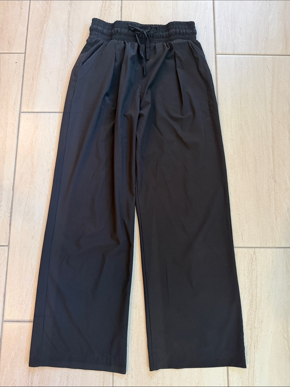 Albion women’s Black Wide-Leg Drawstring Trousers pants size medium
